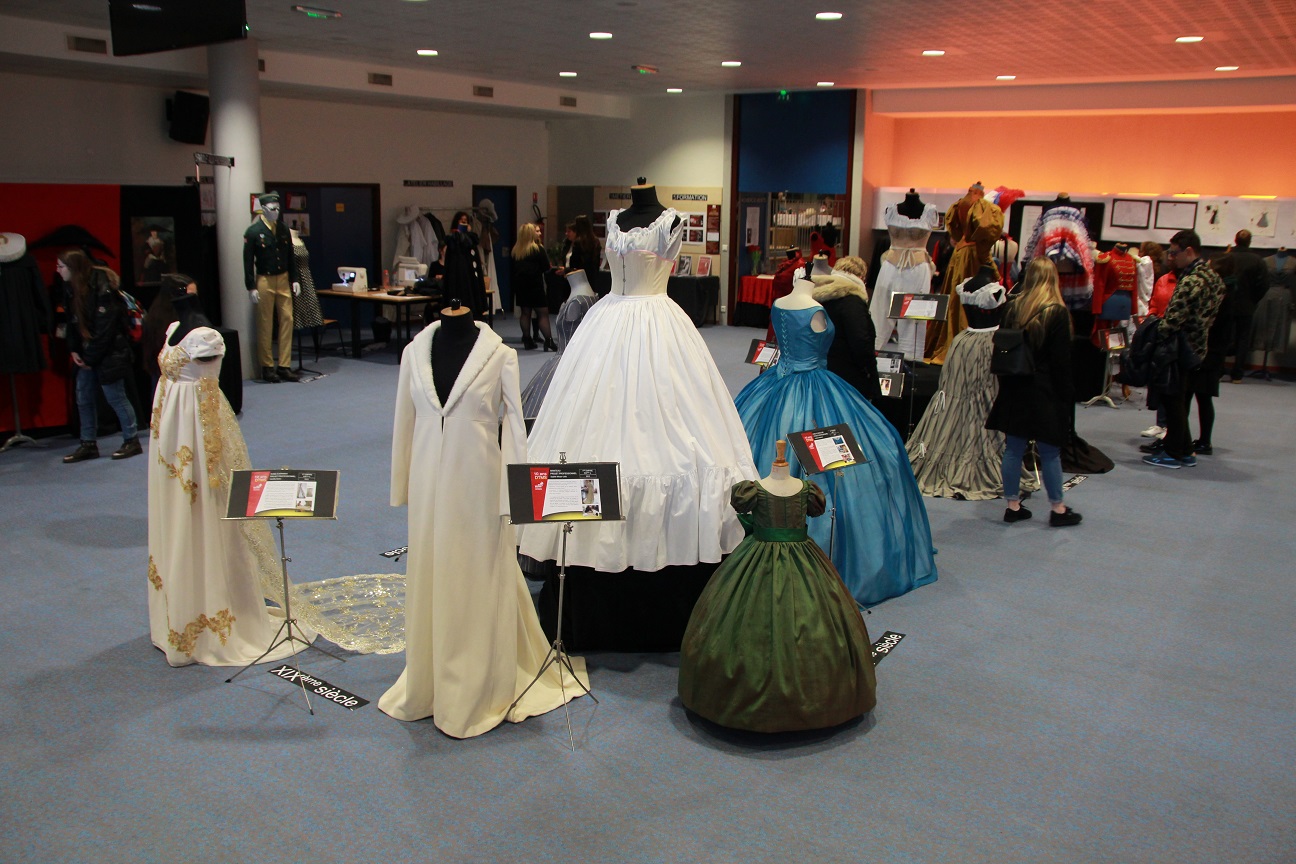 expo-costumes-3